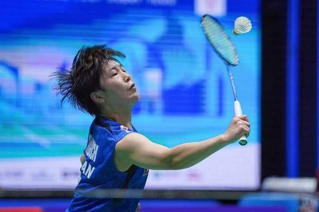 何在中场架 何在中场架