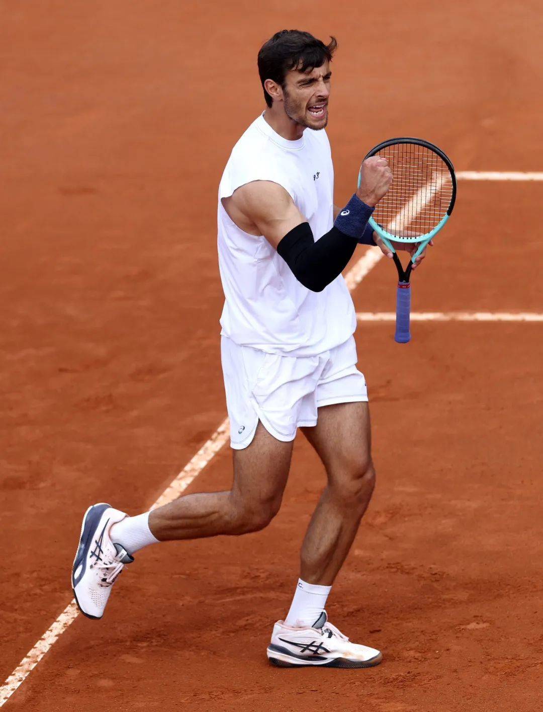 竞争趋势分 竞争趋势分