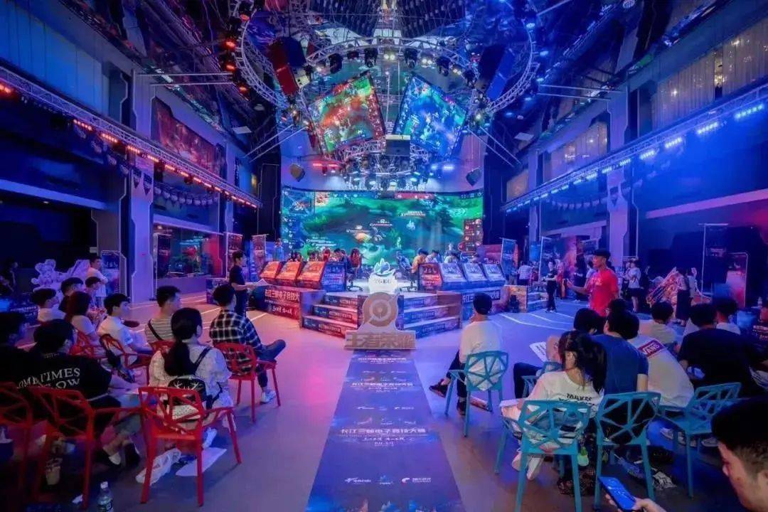 的复杂关系 的复杂关系