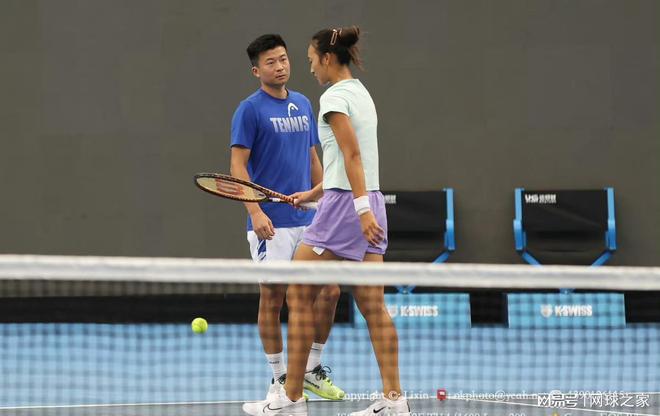 伟丽相媲美 伟丽相媲美