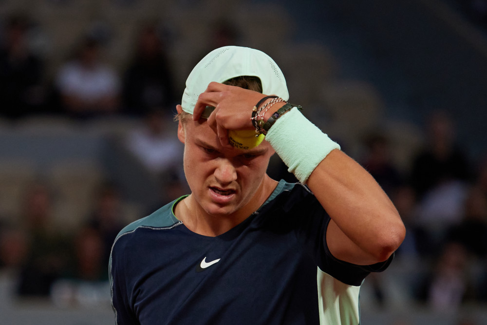 更多的个人 更多的个人