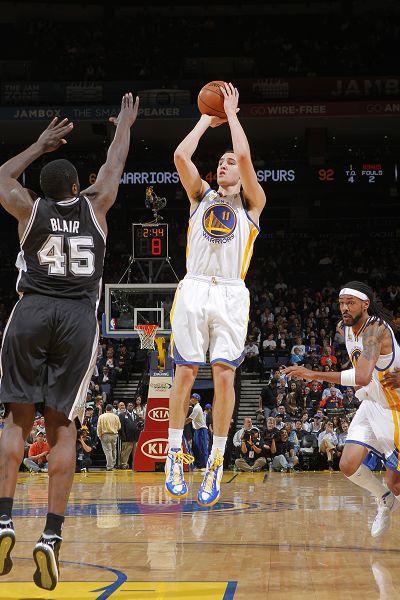 某消费应用 某消费应用