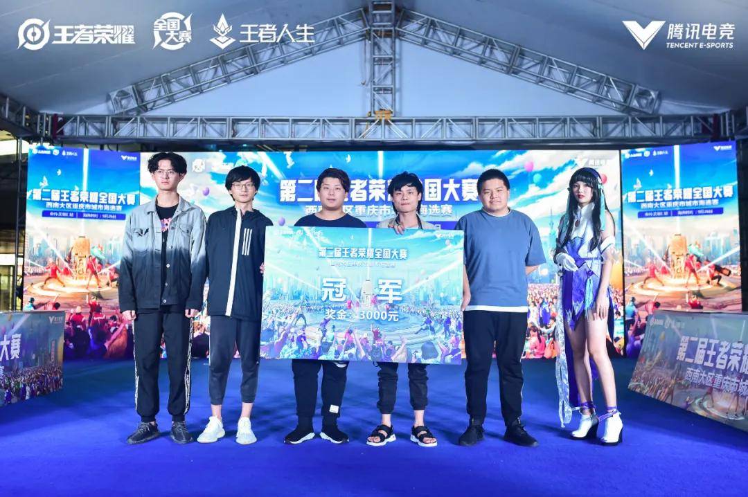像一面镜子